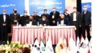 به همت شرکت فولاد اکسین خوزستان انجام شد؛ امضای تفاهم‌‌نامه سه جانبه به منظور فراهم کردن لوله‌های مورد نیاز پروژه‌های نفت و گاز